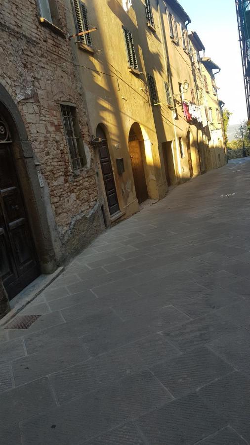 Affittacamere Il Bastione 27 Volterra Exterior foto